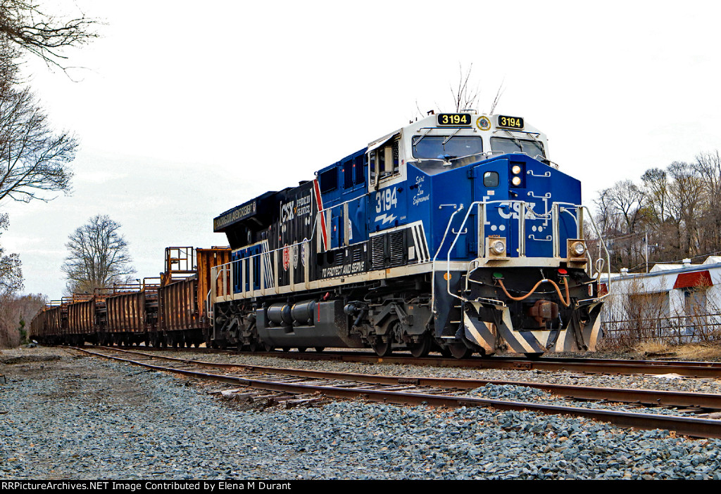 CSX 3194 on O-031